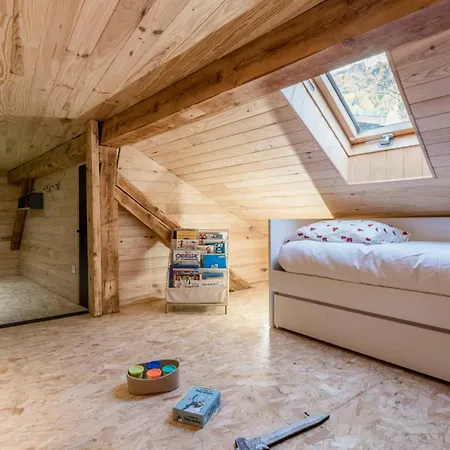 Spacious Flat In The Centre Of