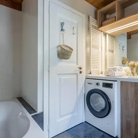 Spacious Flat In The Centre Of Appartement *